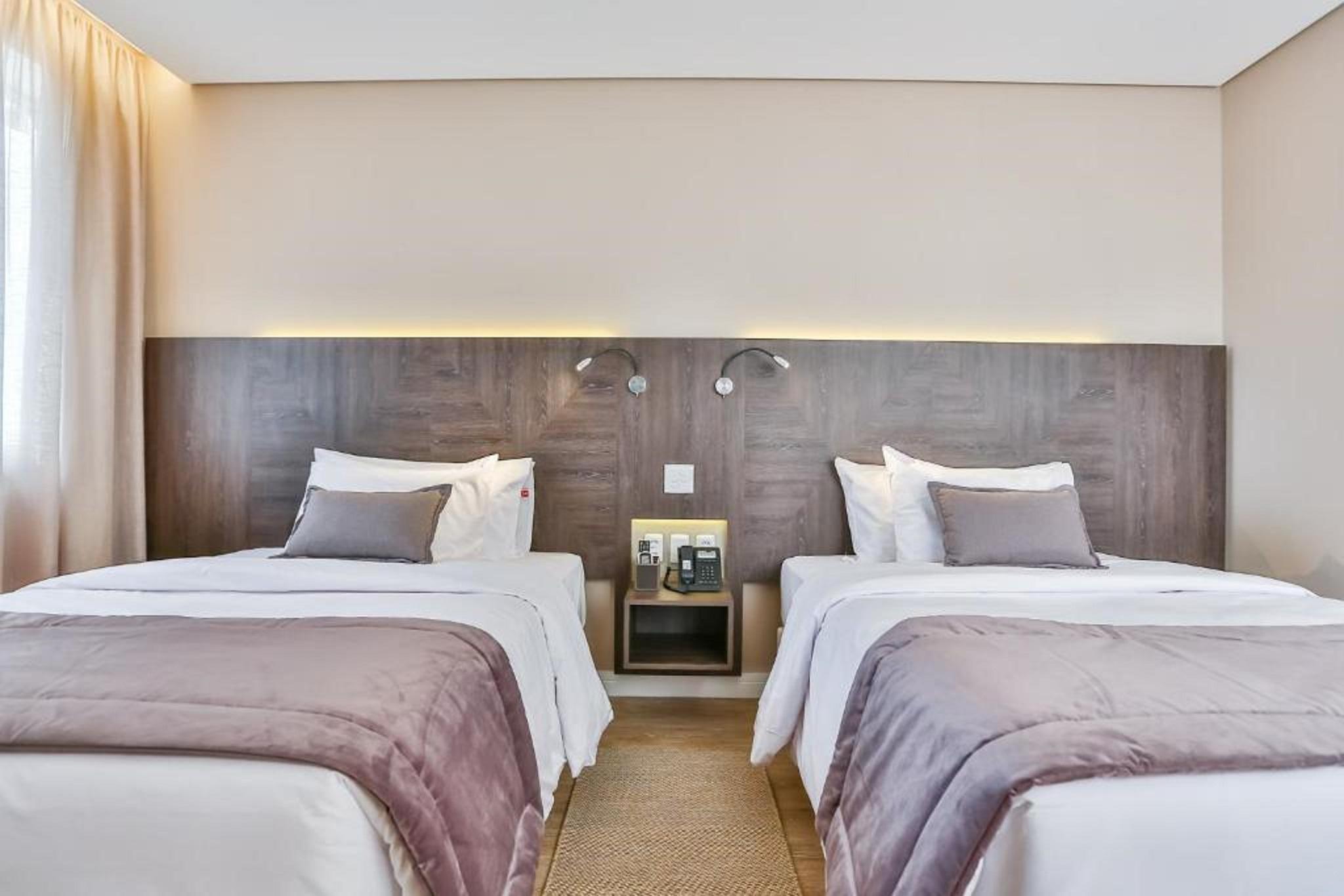 Transamerica Collection Гояния Экстерьер фото A room at the hotel
