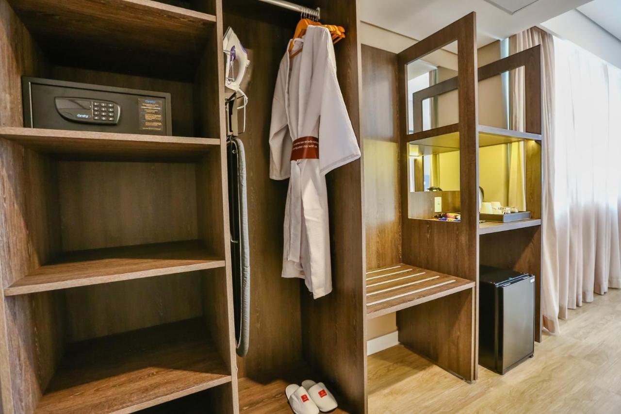 Transamerica Collection Гояния Экстерьер фото A room at the hotel