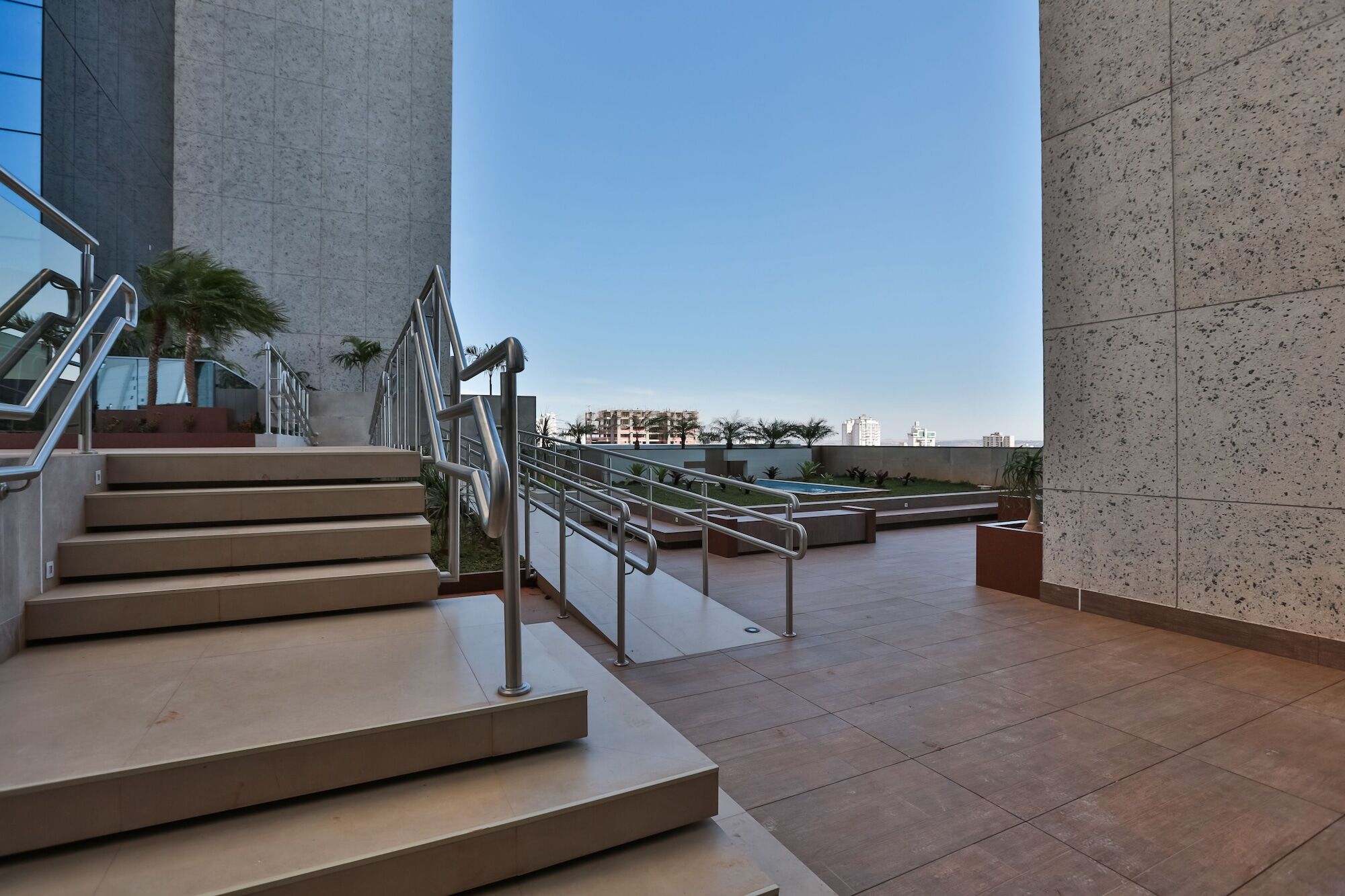 Transamerica Collection Гояния Экстерьер фото Skyline Terrace